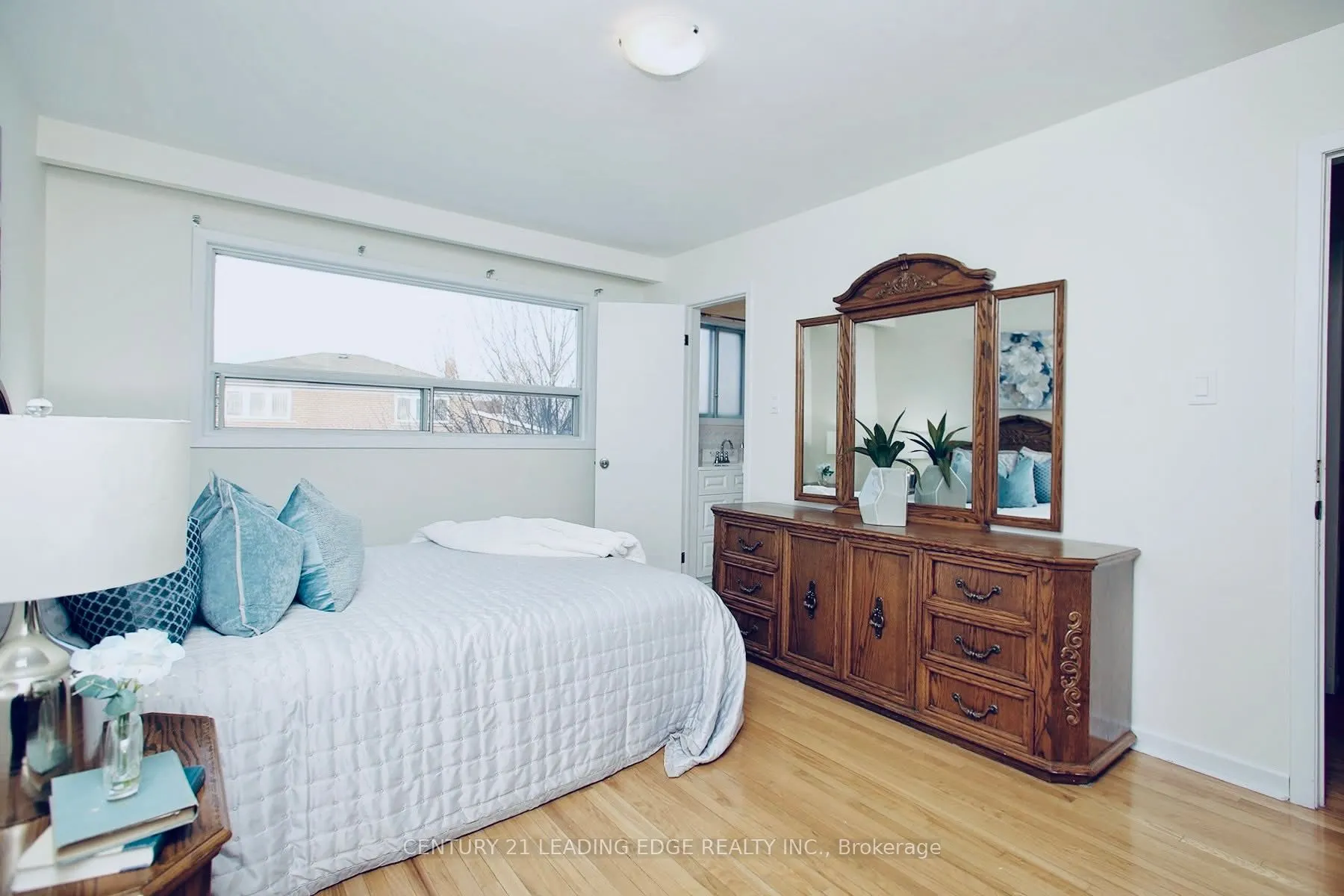 3651 Broomhill Crescent