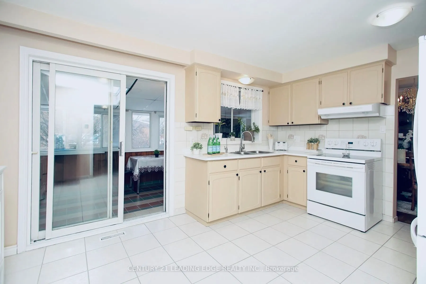 3651 Broomhill Crescent