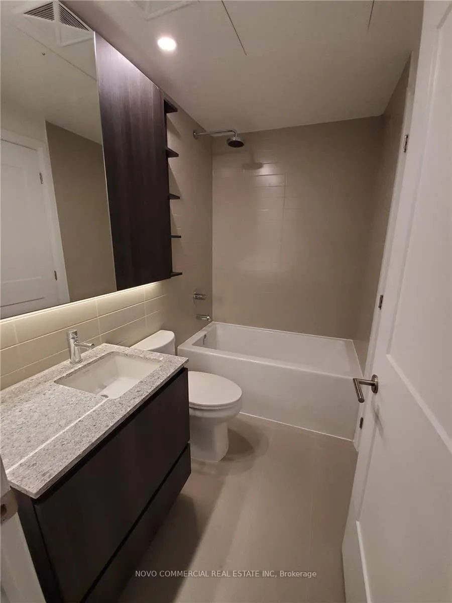 21 Park Street E, #1511