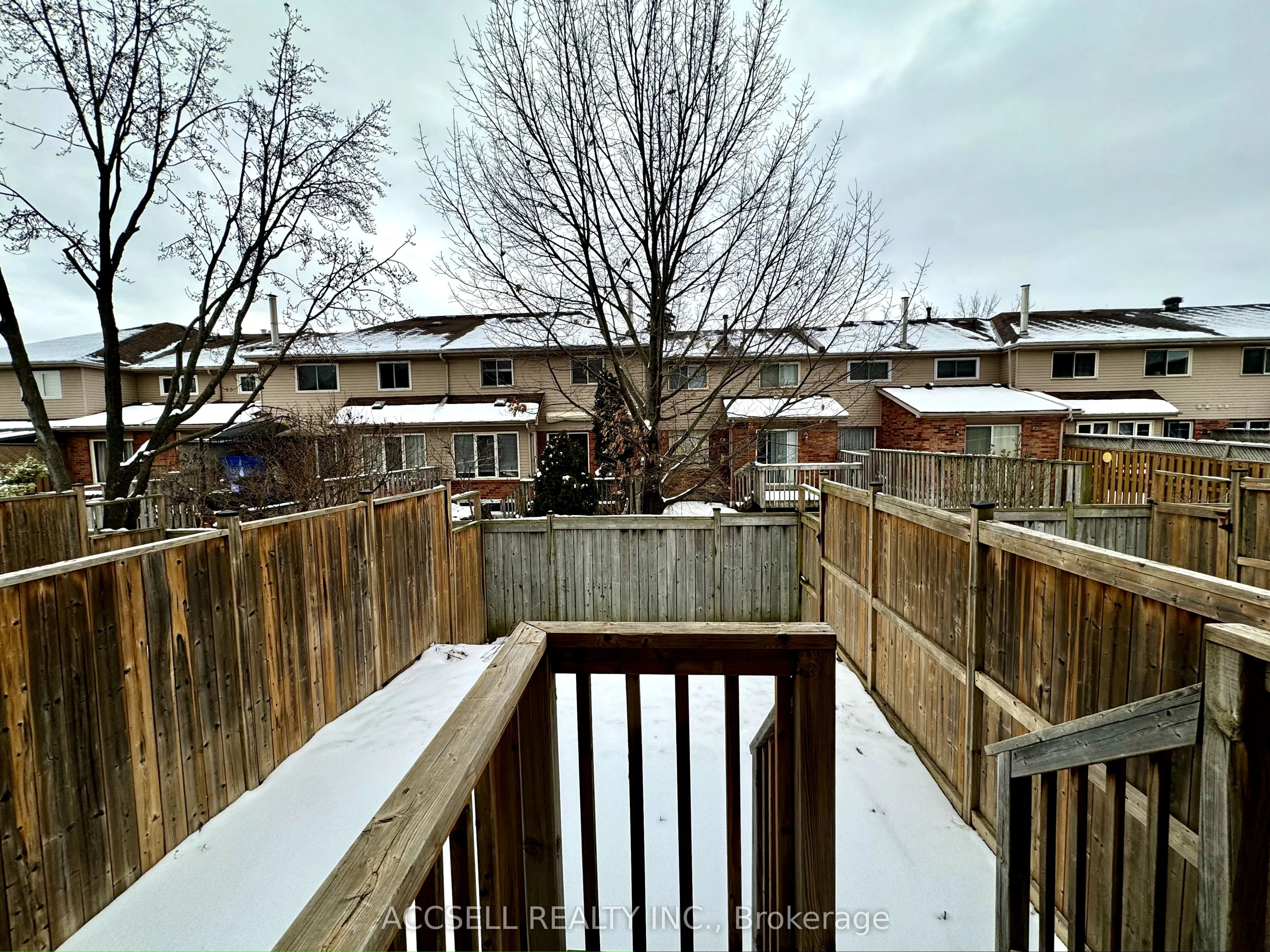 4600 Kimbermount Avenue, #11