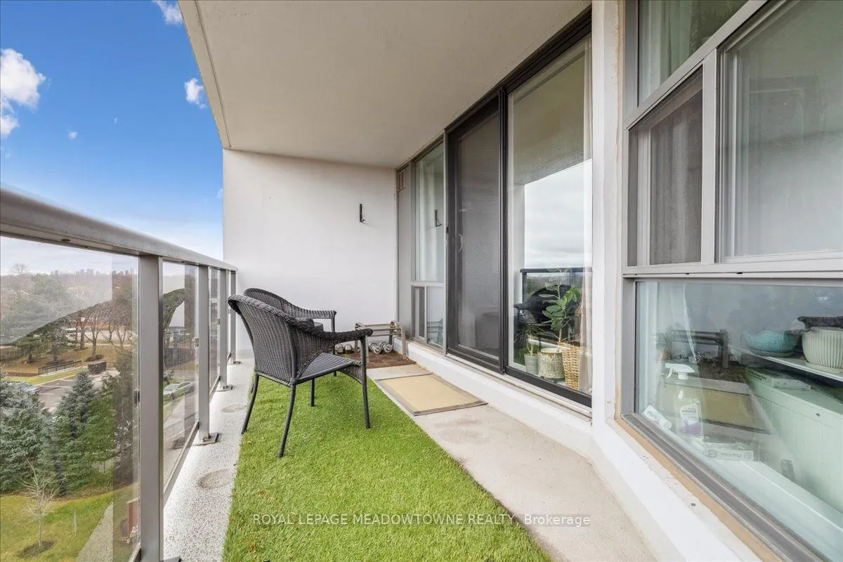 2665 Windwood Drive, #604