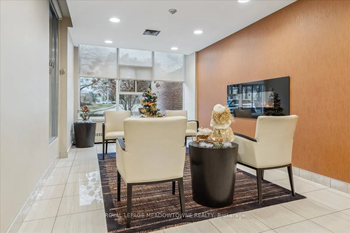 2665 Windwood Drive, #604