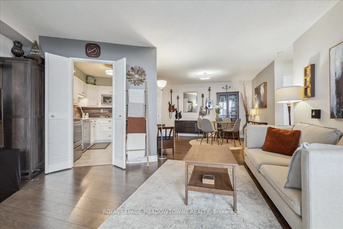 2665 Windwood Drive, #604