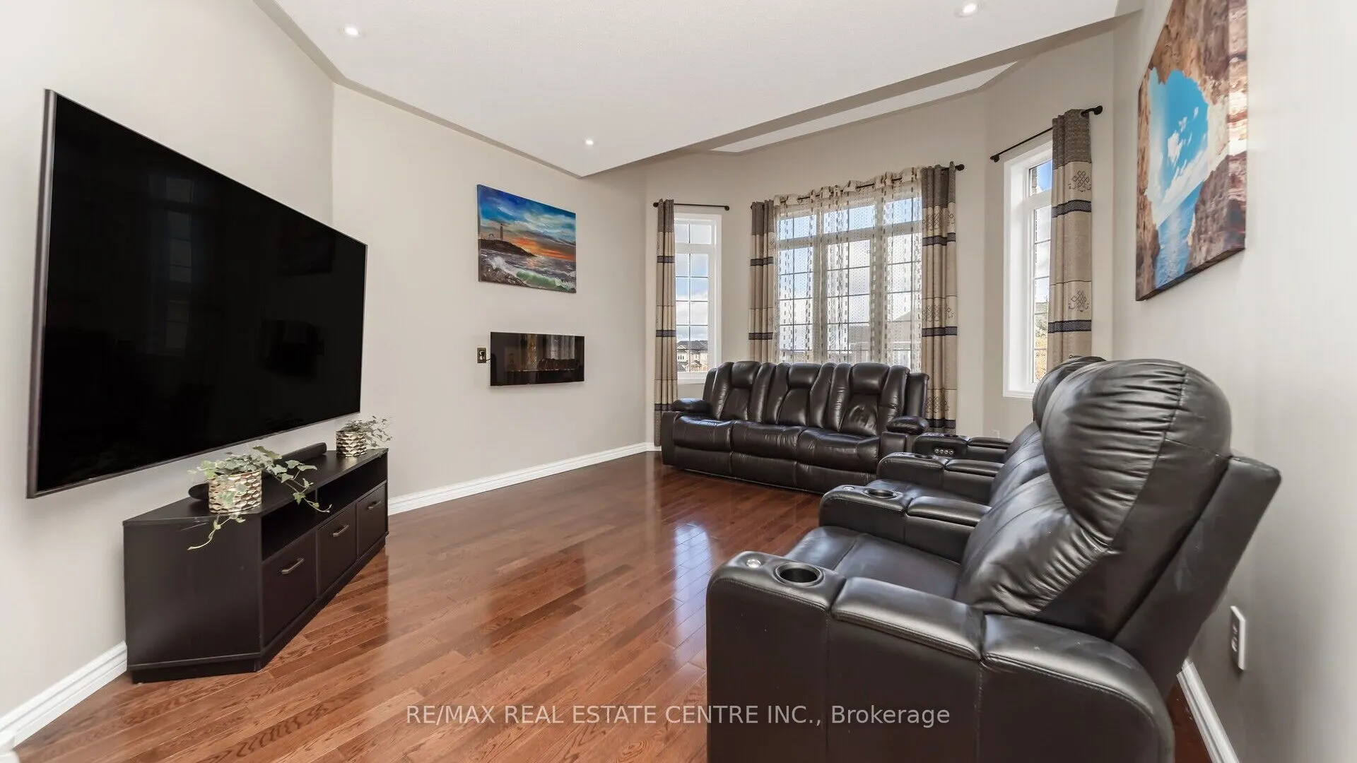 4 Chetholme Place