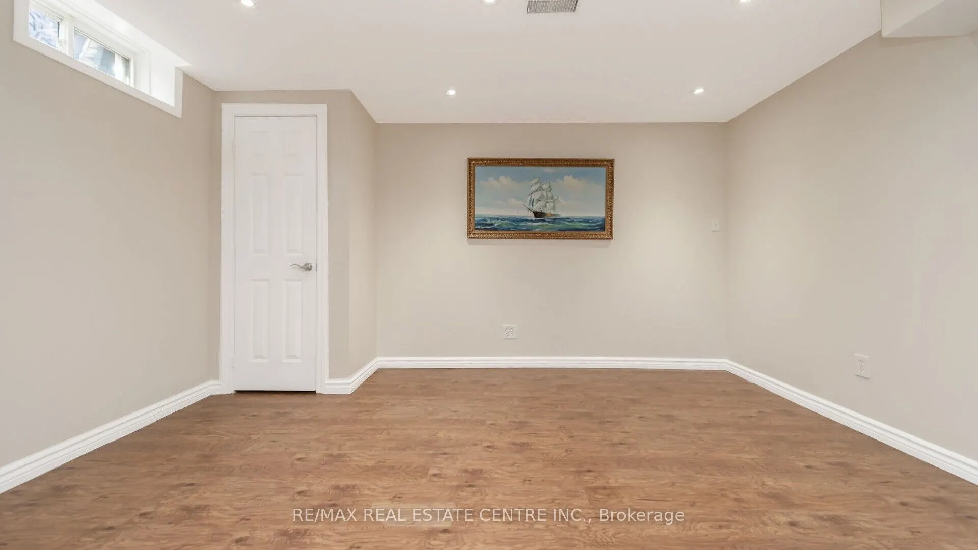 4 Chetholme Place