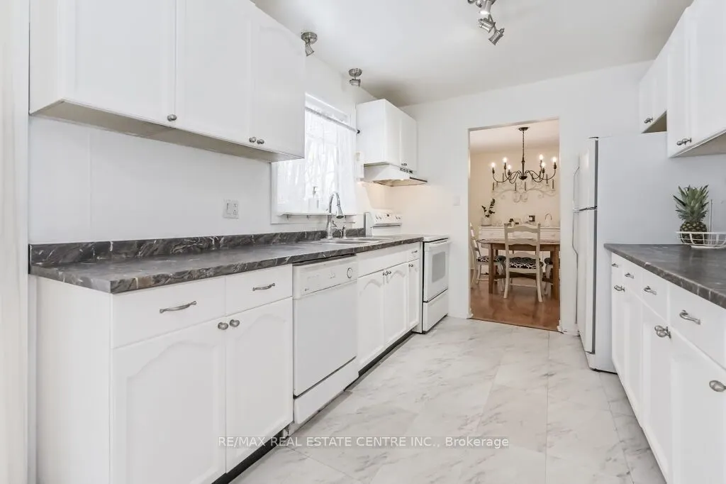 18 Townline