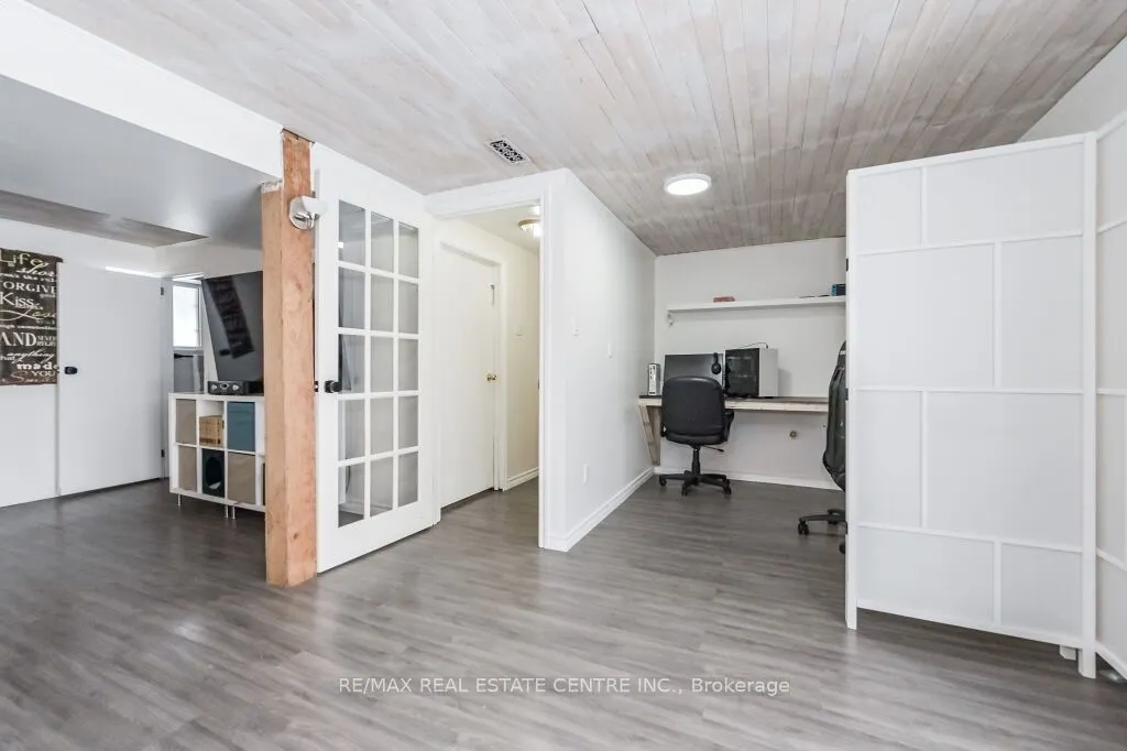 18 Townline