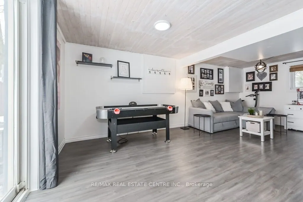 18 Townline