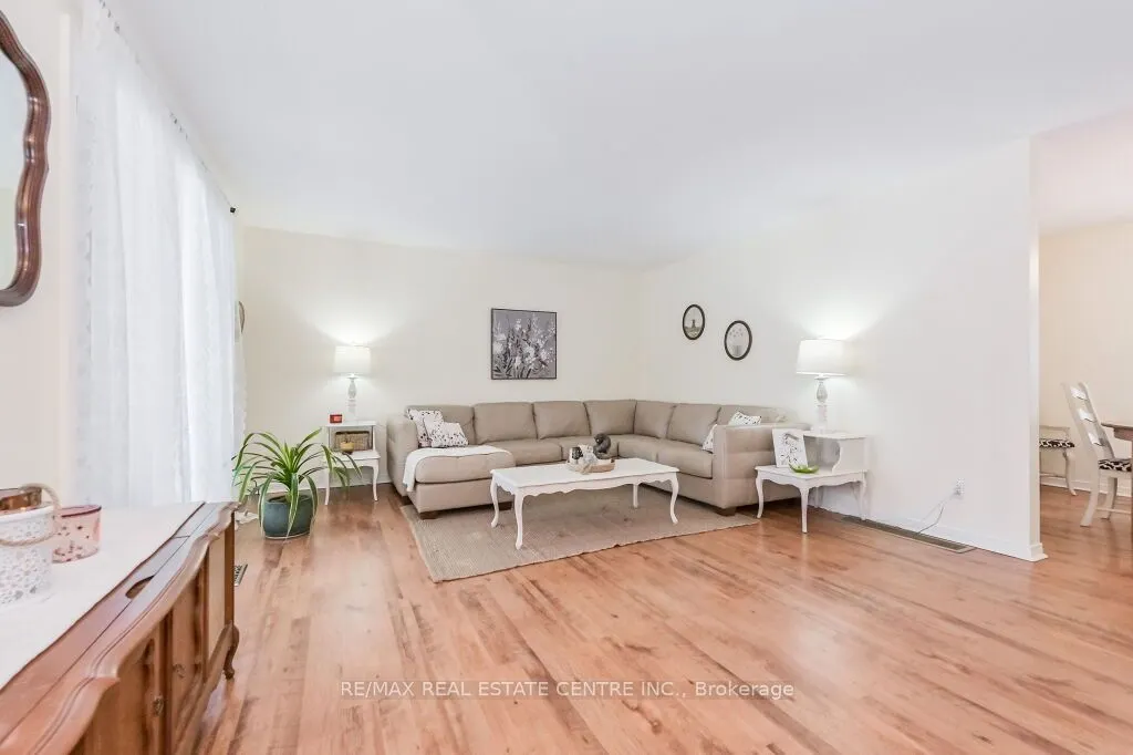 18 Townline