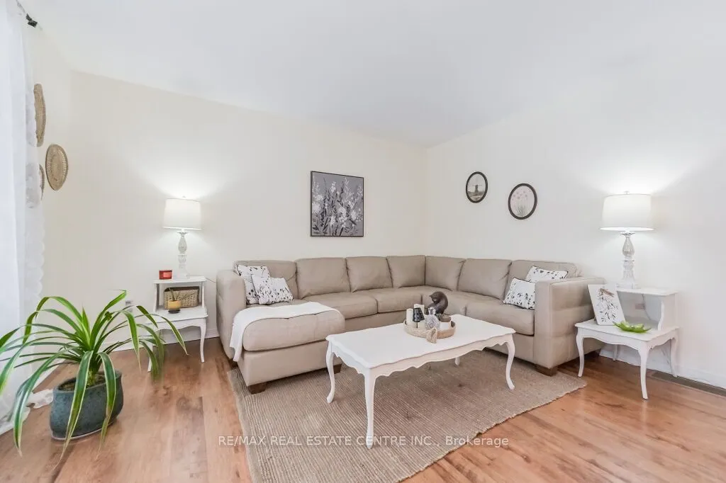 18 Townline