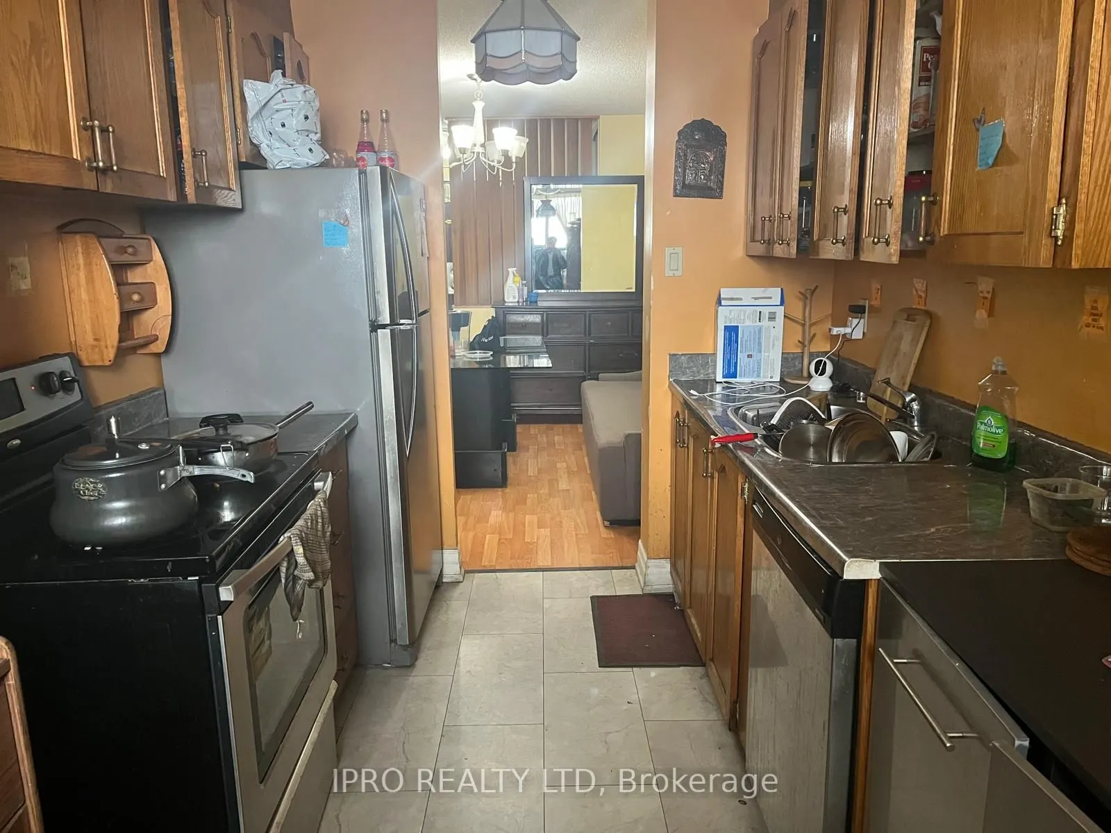 17 Knightsbridge Road E, #1601