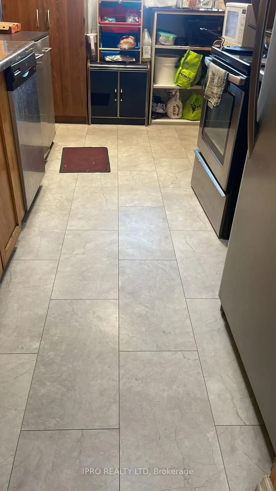 17 Knightsbridge Road E, #1601