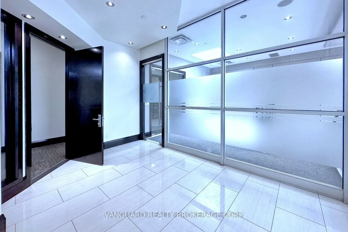8 Cadetta Road, #1B