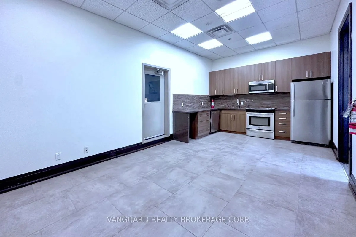 8 Cadetta Road, #1B