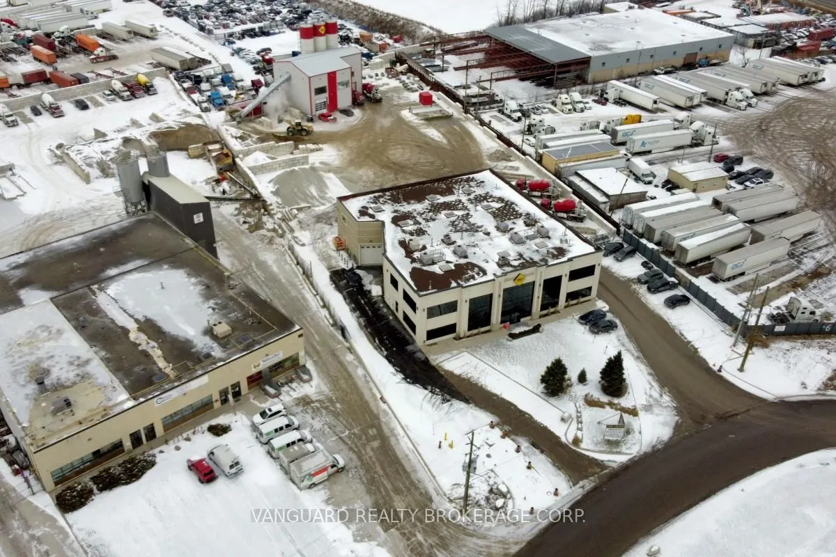 8 Cadetta Road, #1B