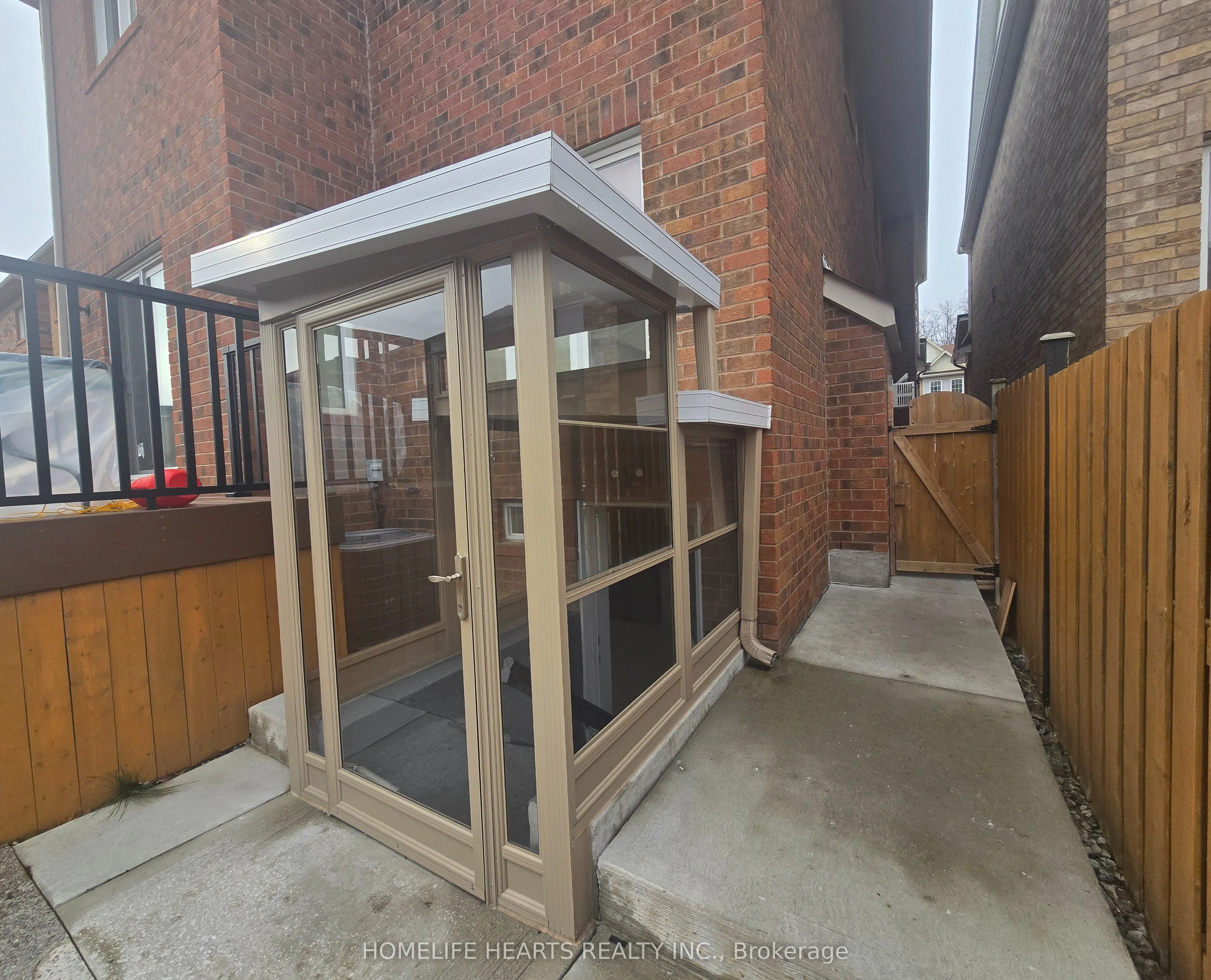 446 Acumen Court