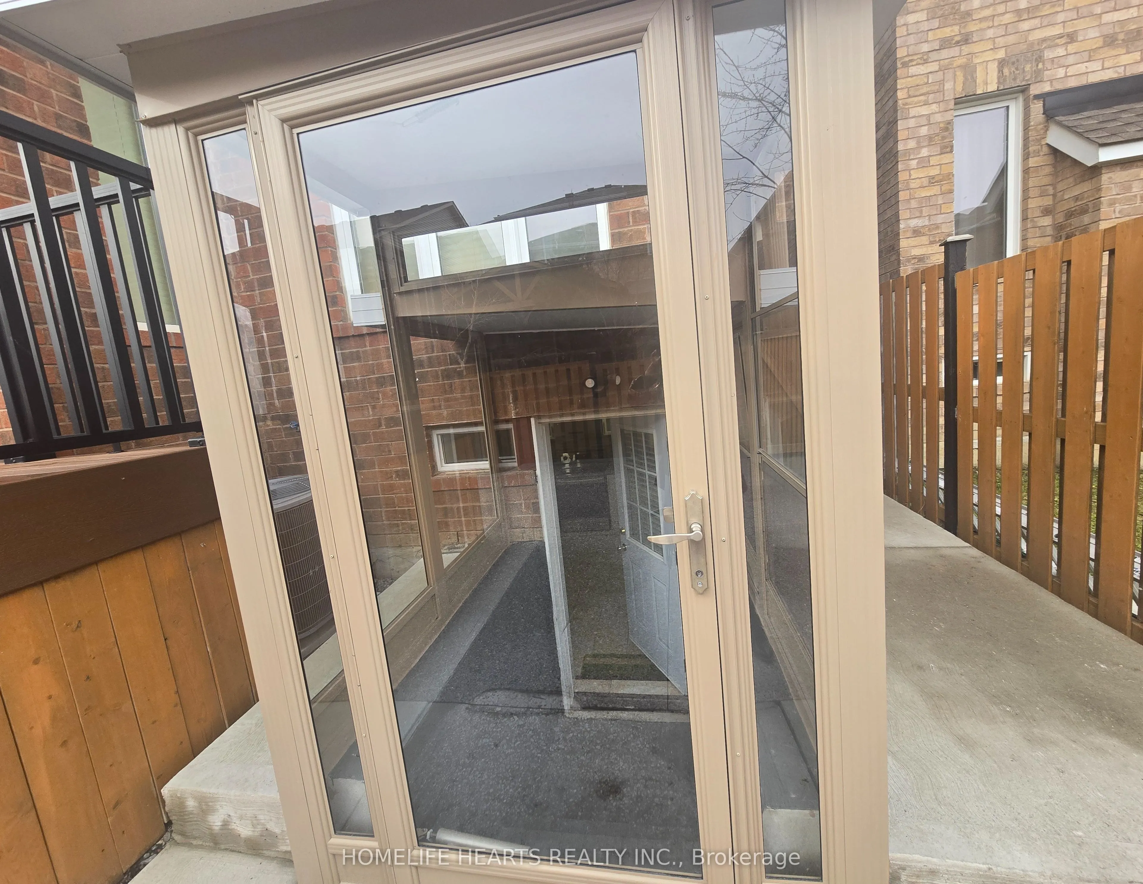 446 Acumen Court