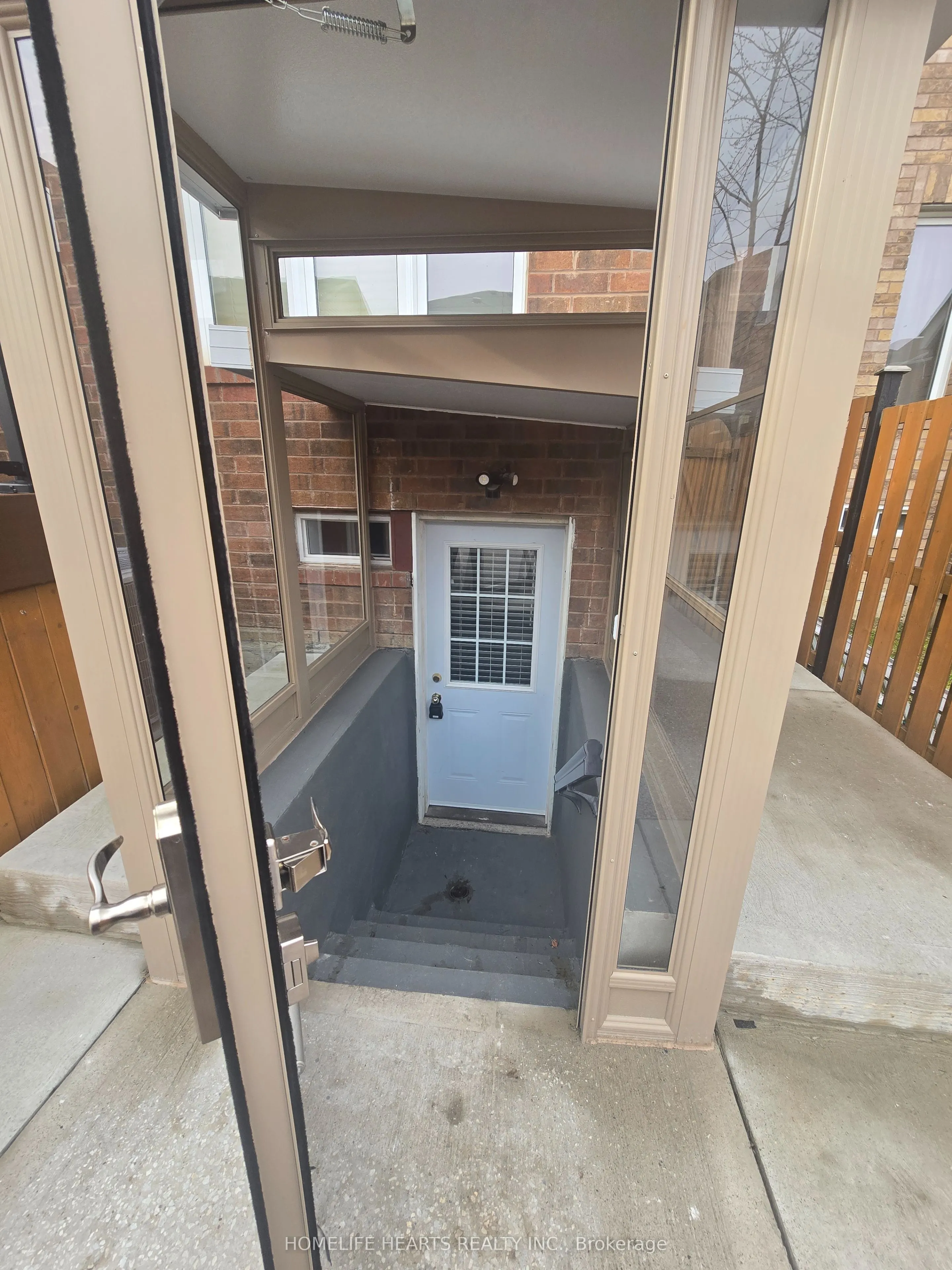 446 Acumen Court