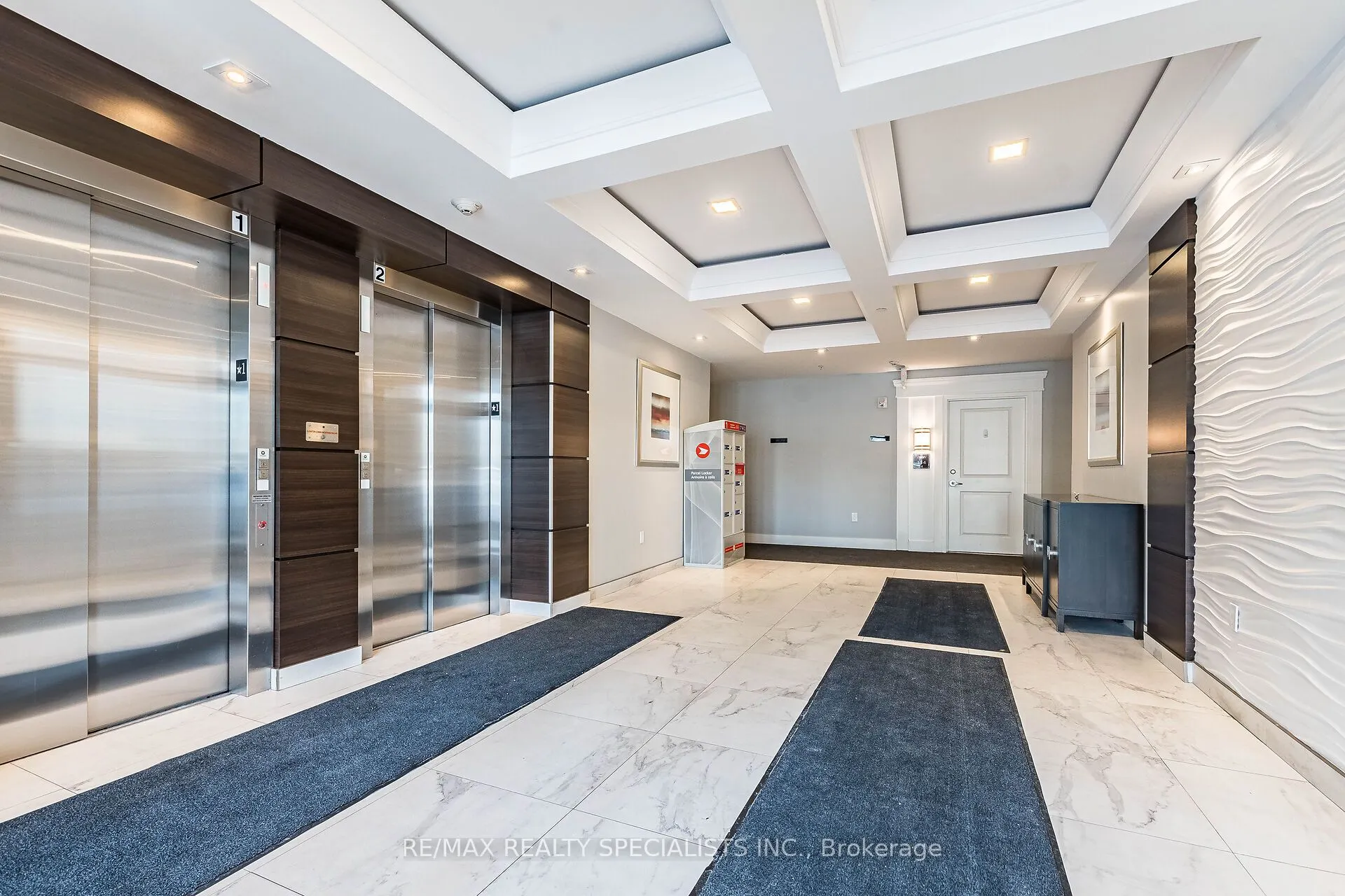 640 Sauve Street #221