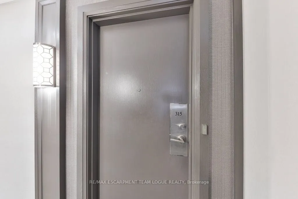 102 Bronte Road, #315