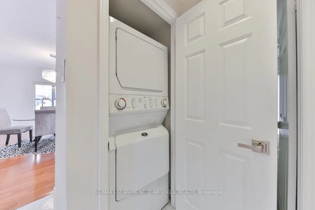 102 Bronte Road, #315
