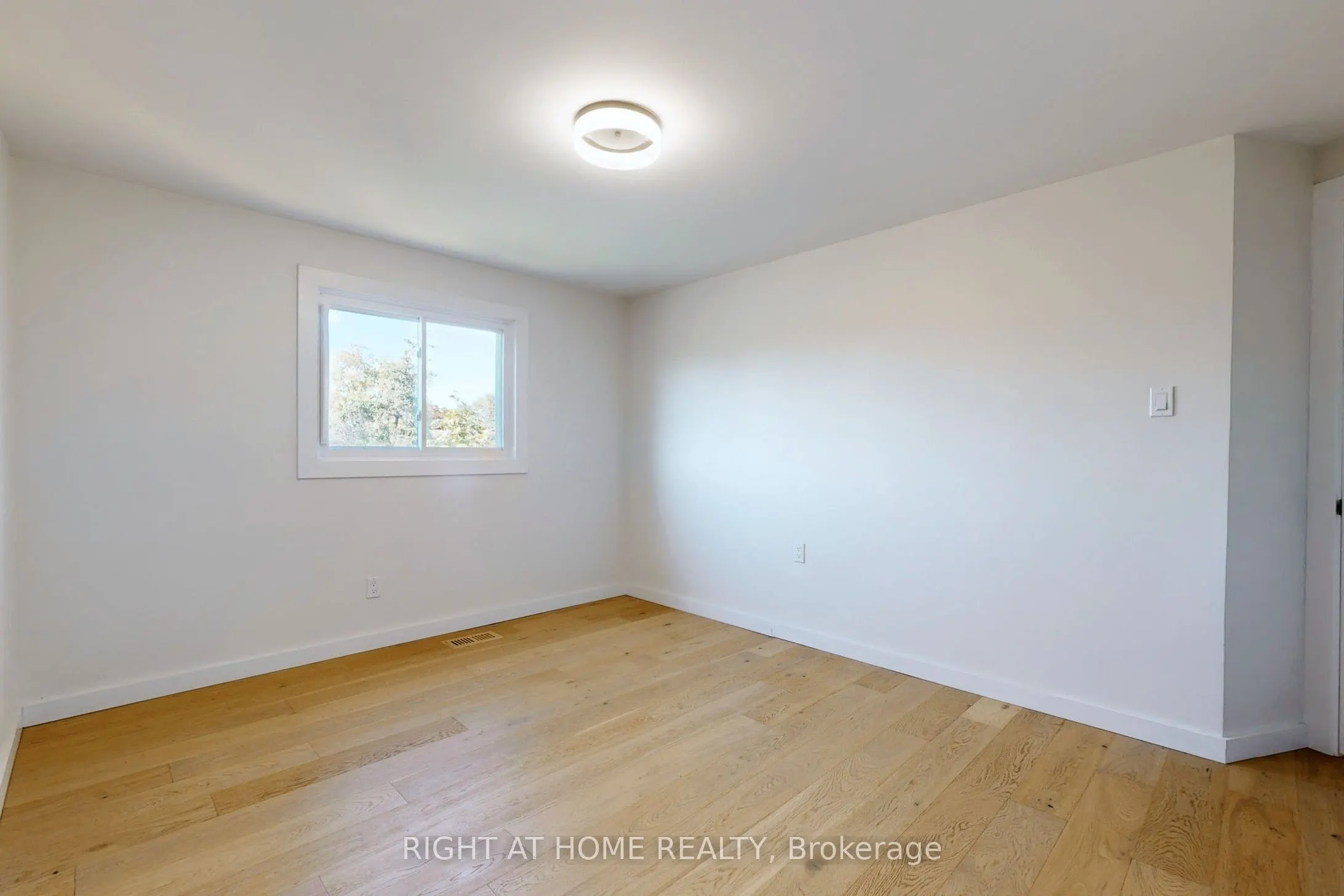 400 Bloor Street #6