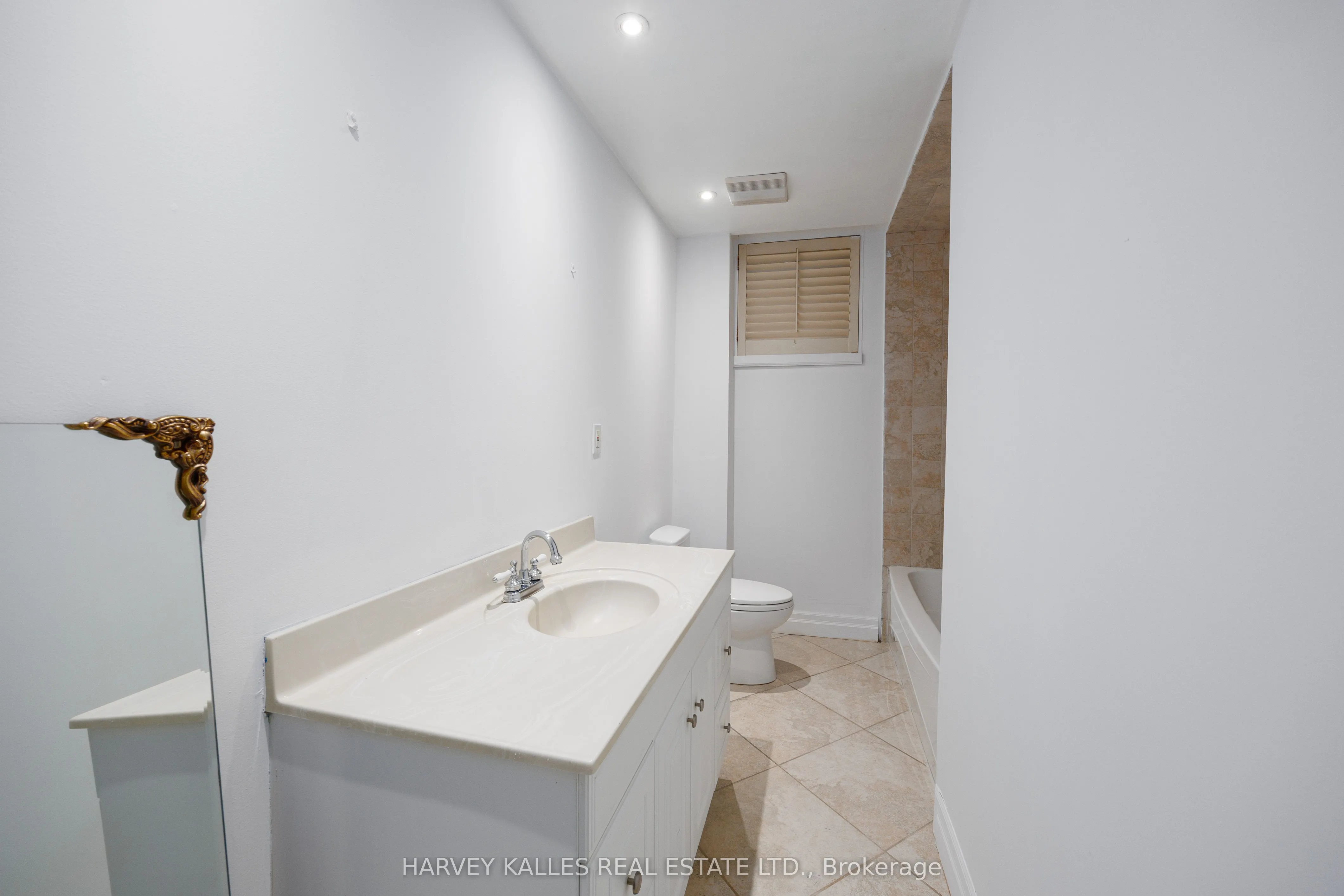 19 Blair Athol Crescent