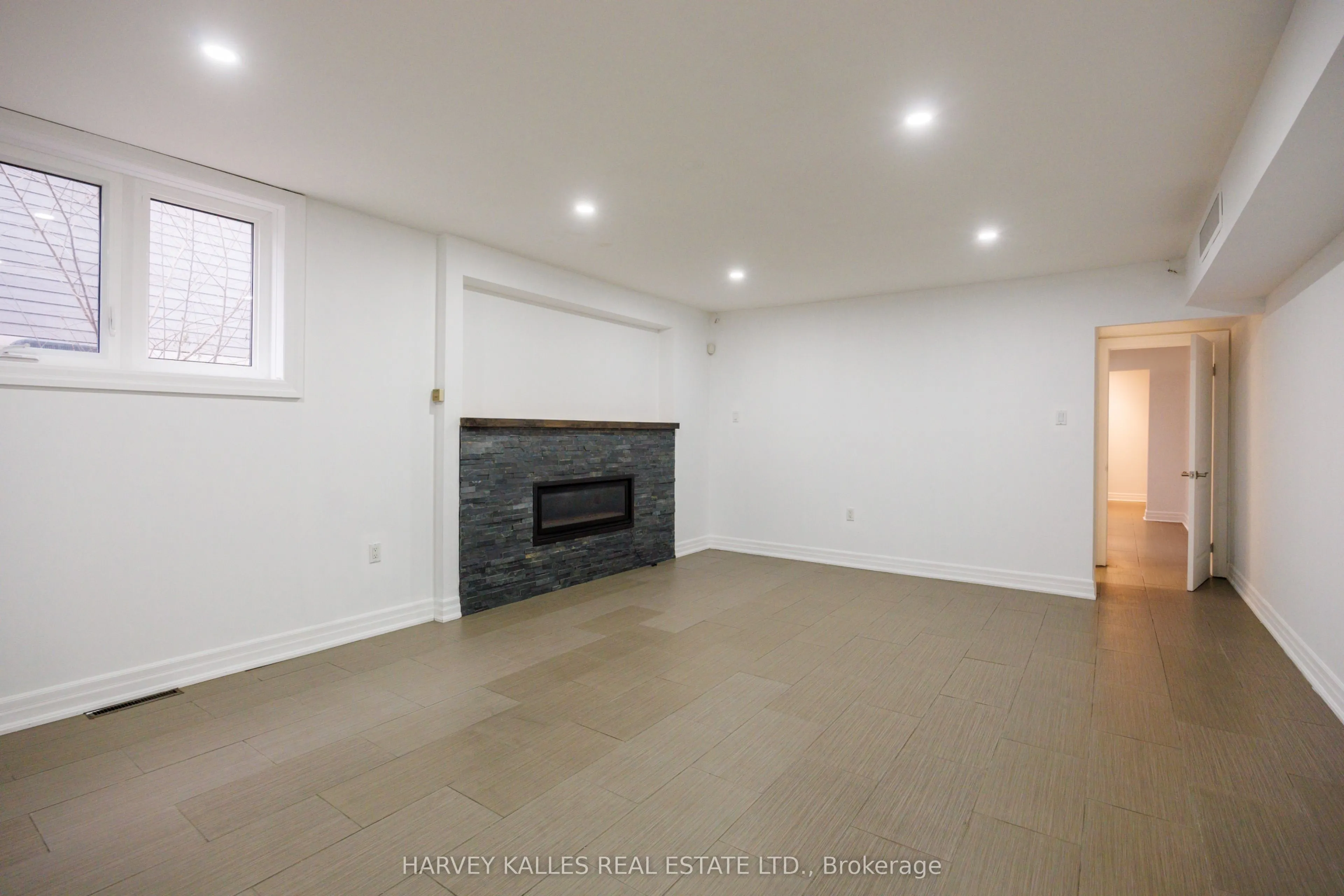 19 Blair Athol Crescent