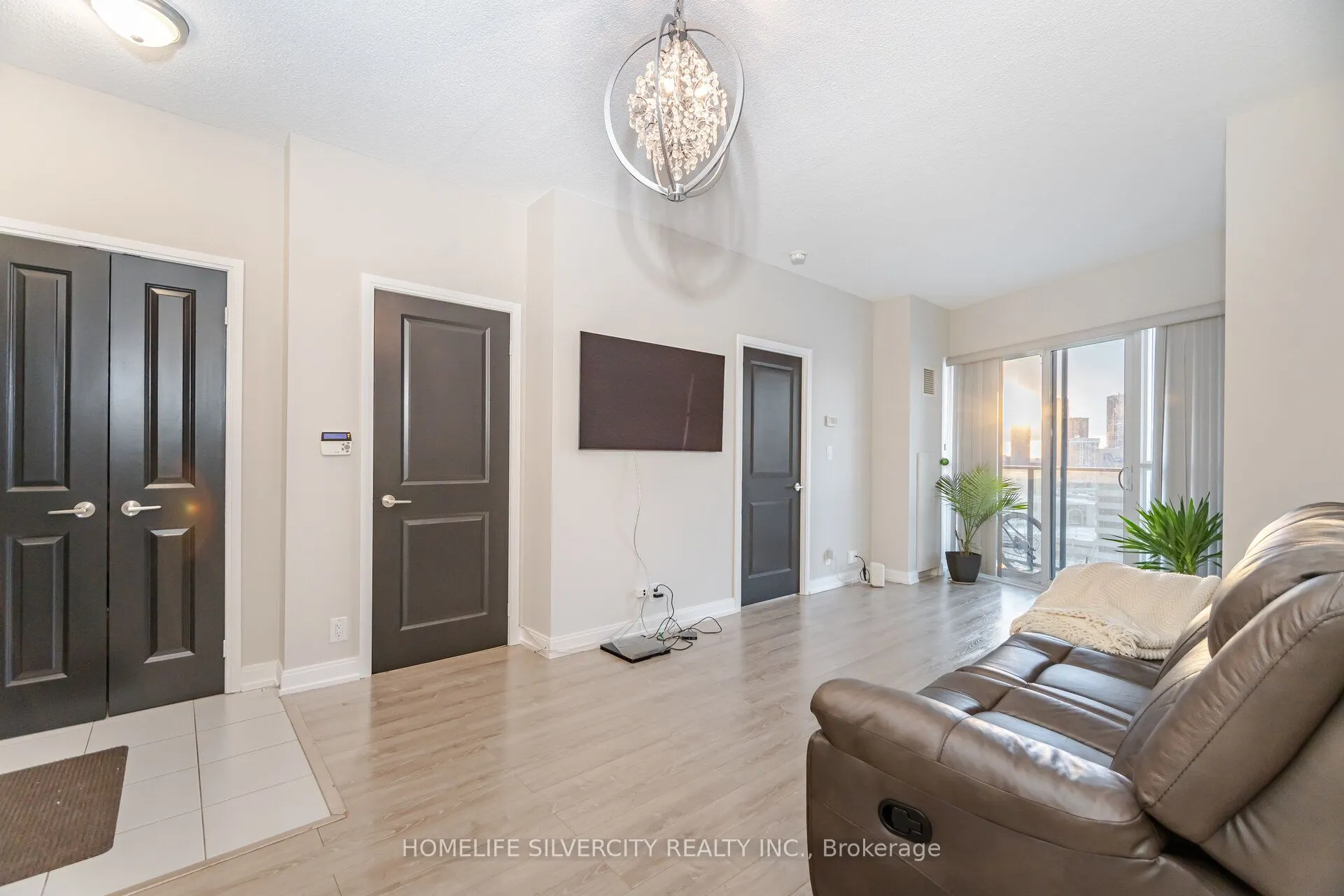 60 Absolute Avenue, #1805