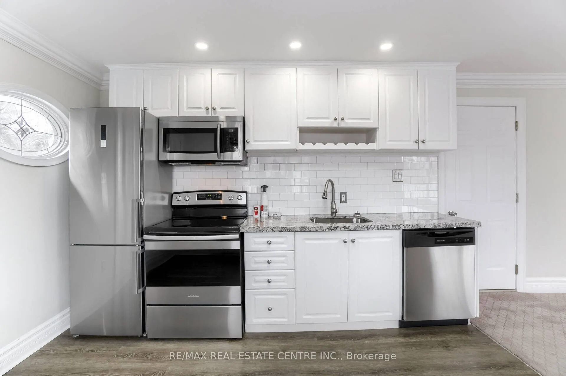 68 Scott Street, #D