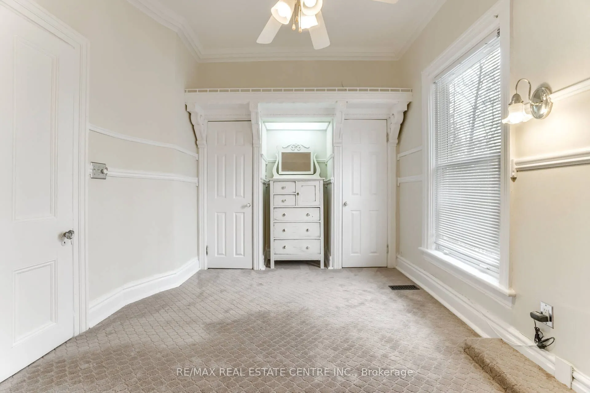 68 Scott Street, #D