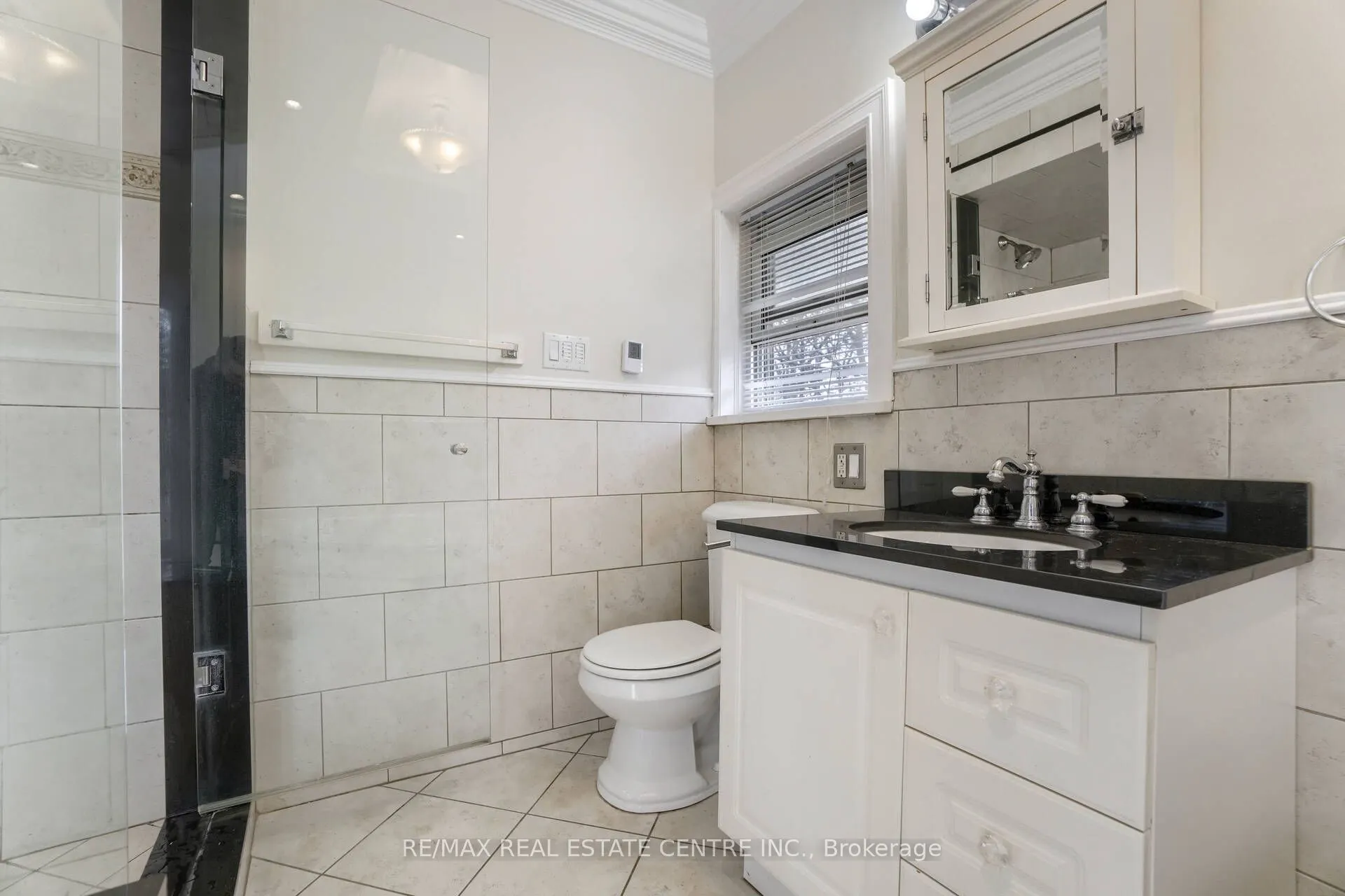 68 Scott Street, #D