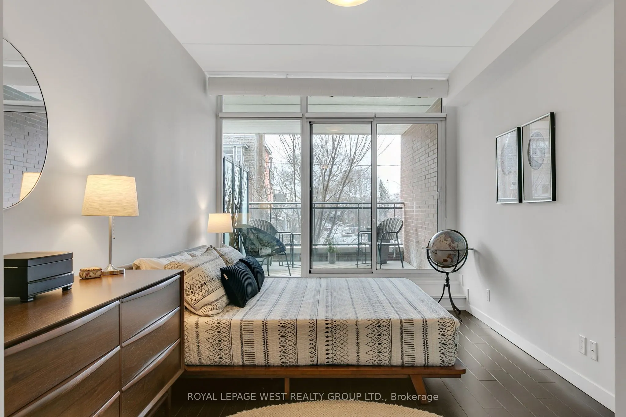 588 Annette Street, #202