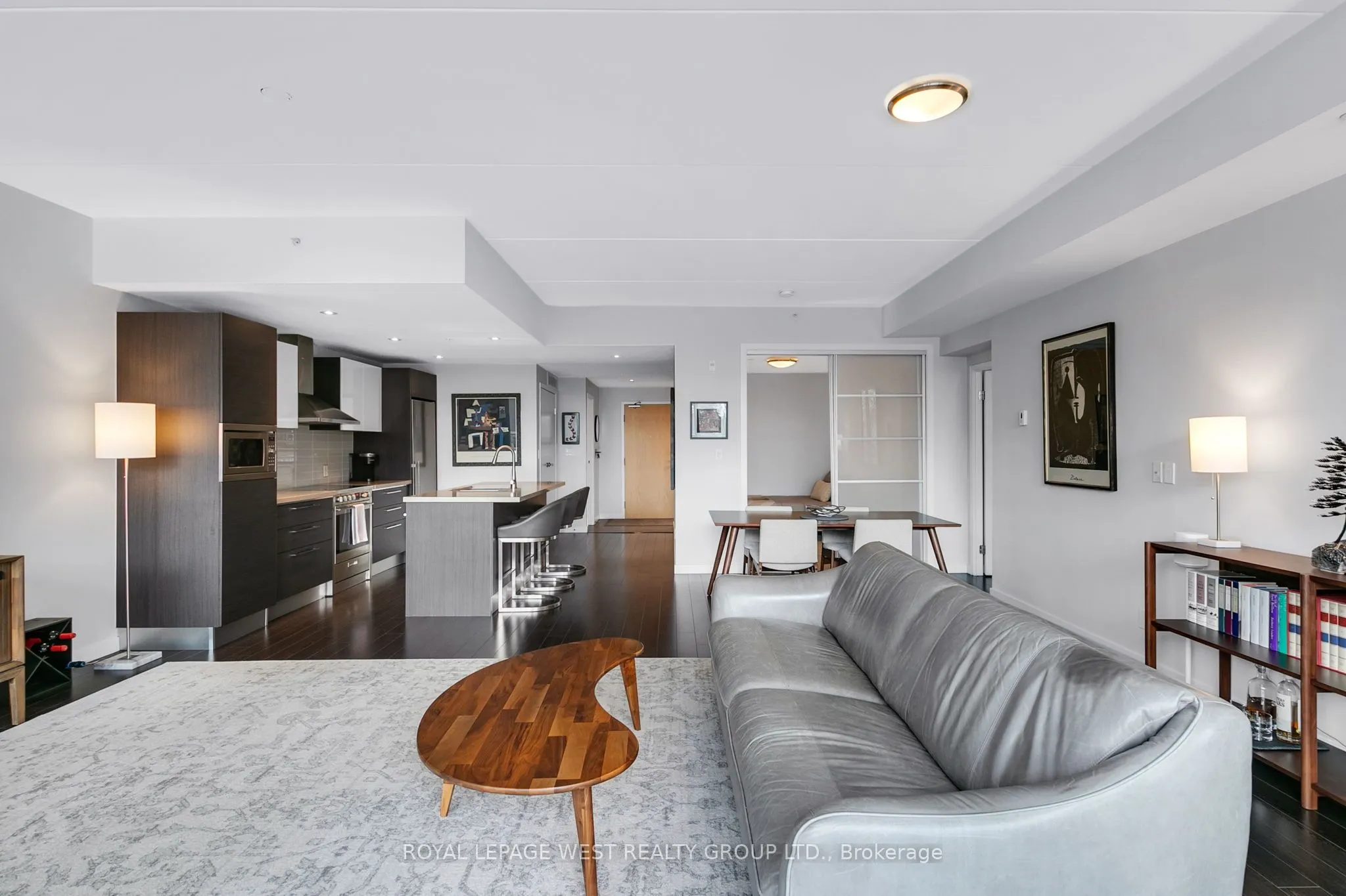 588 Annette Street, #202