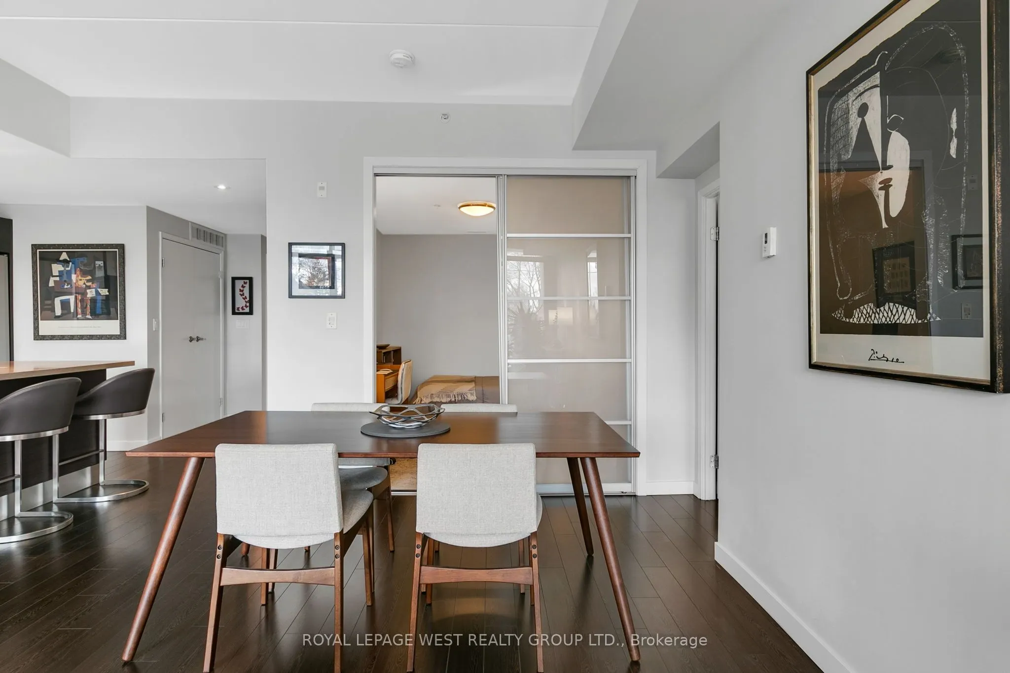588 Annette Street, #202