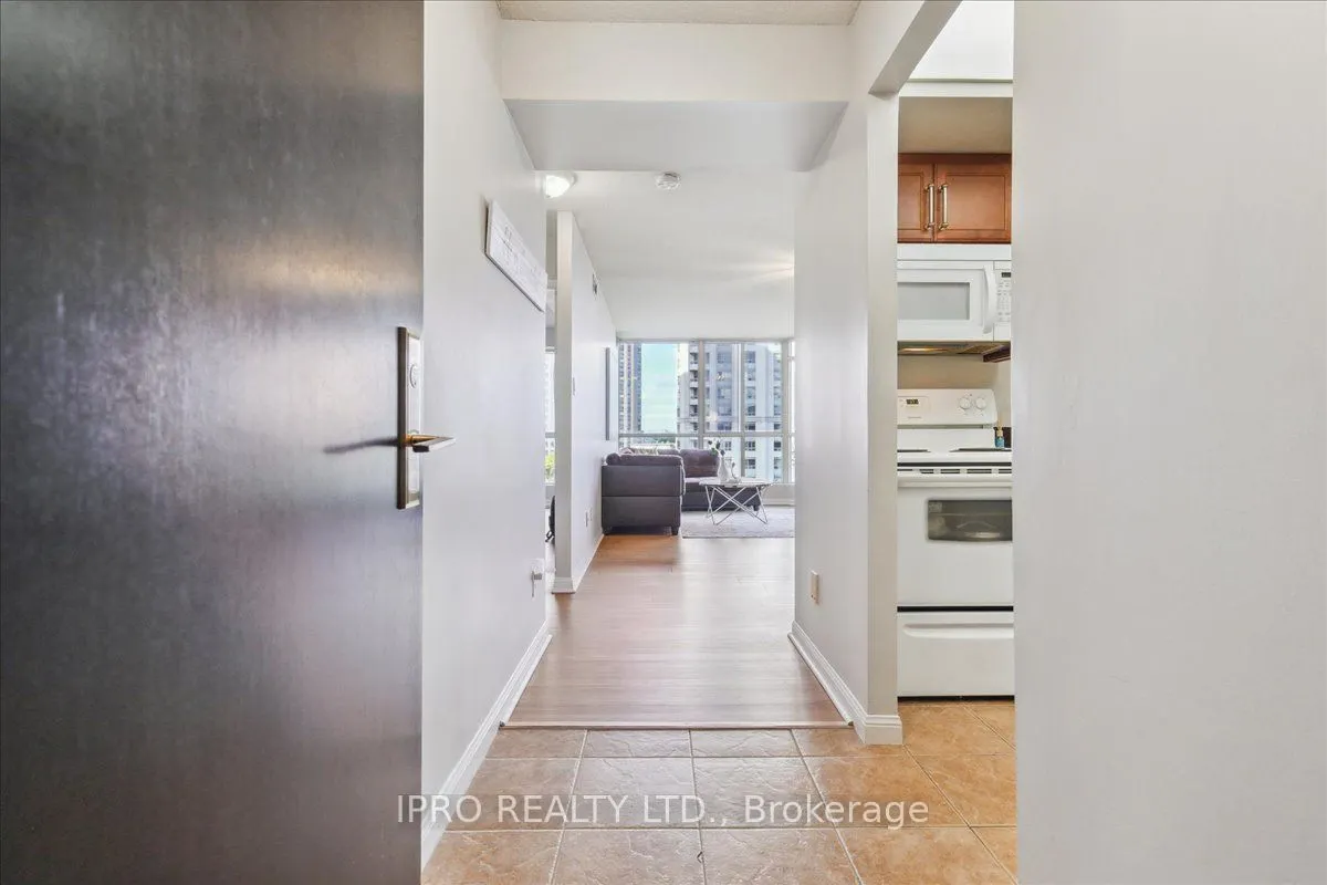 55 Kingsbridge Garden Circle, #613