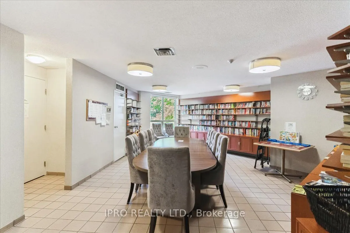 55 Kingsbridge Garden Circle, #613