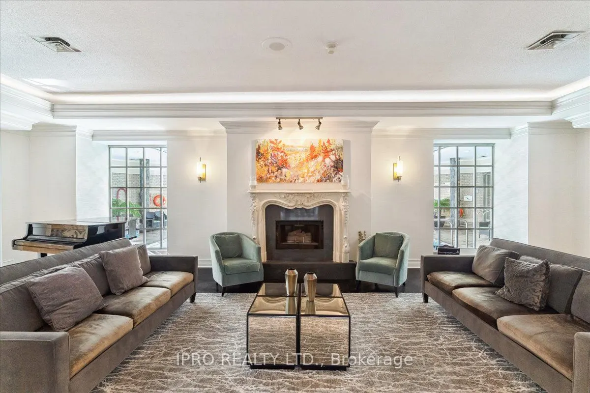 55 Kingsbridge Garden Circle, #613