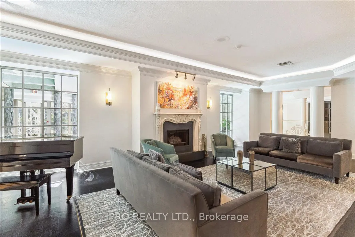 55 Kingsbridge Garden Circle, #613