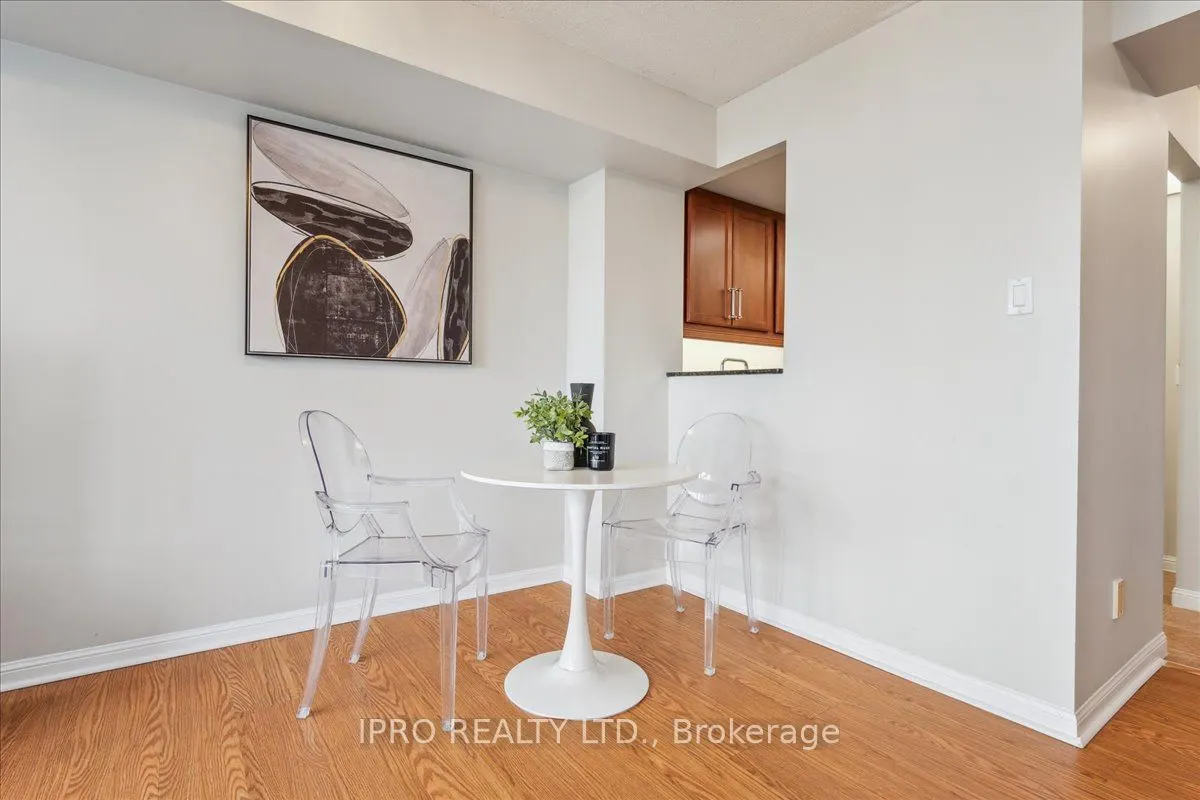 55 Kingsbridge Garden Circle, #613