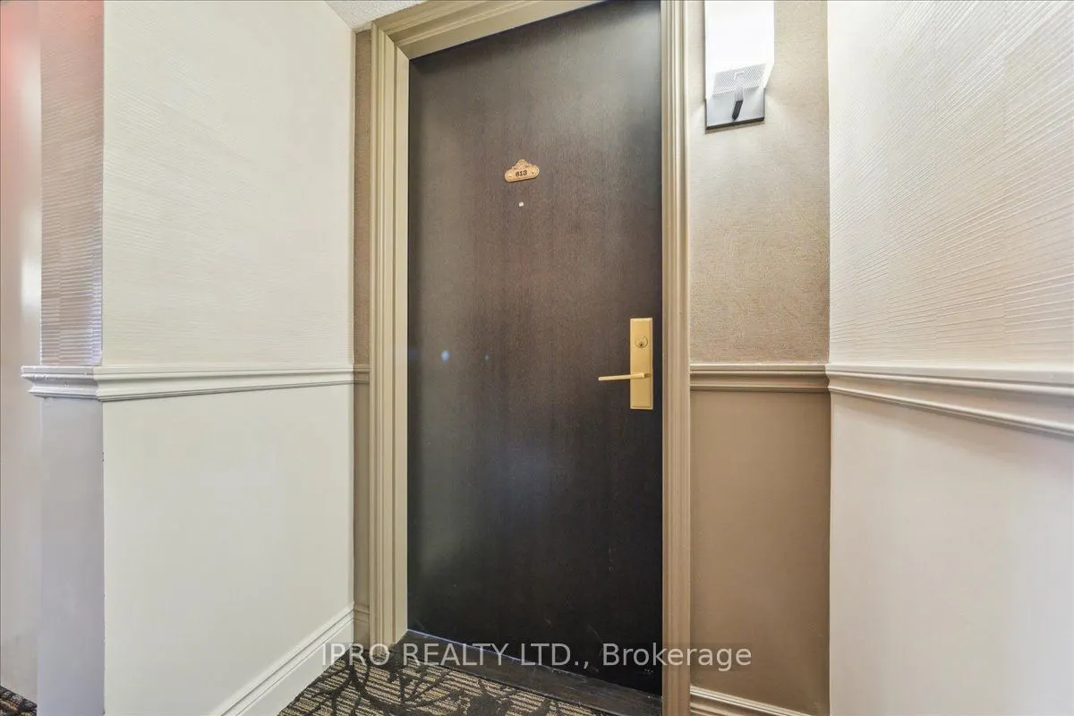 55 Kingsbridge Garden Circle, #613