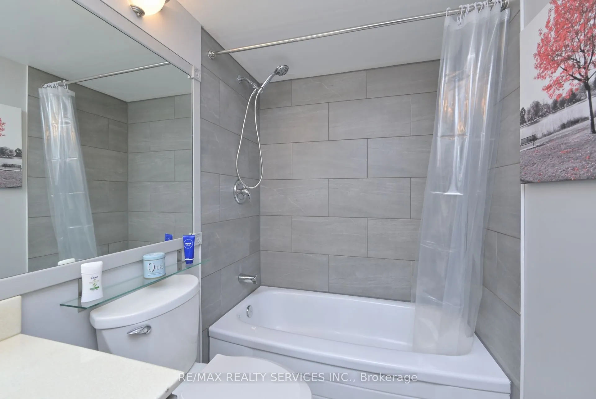 10 Laurelcrest Street, ##1210