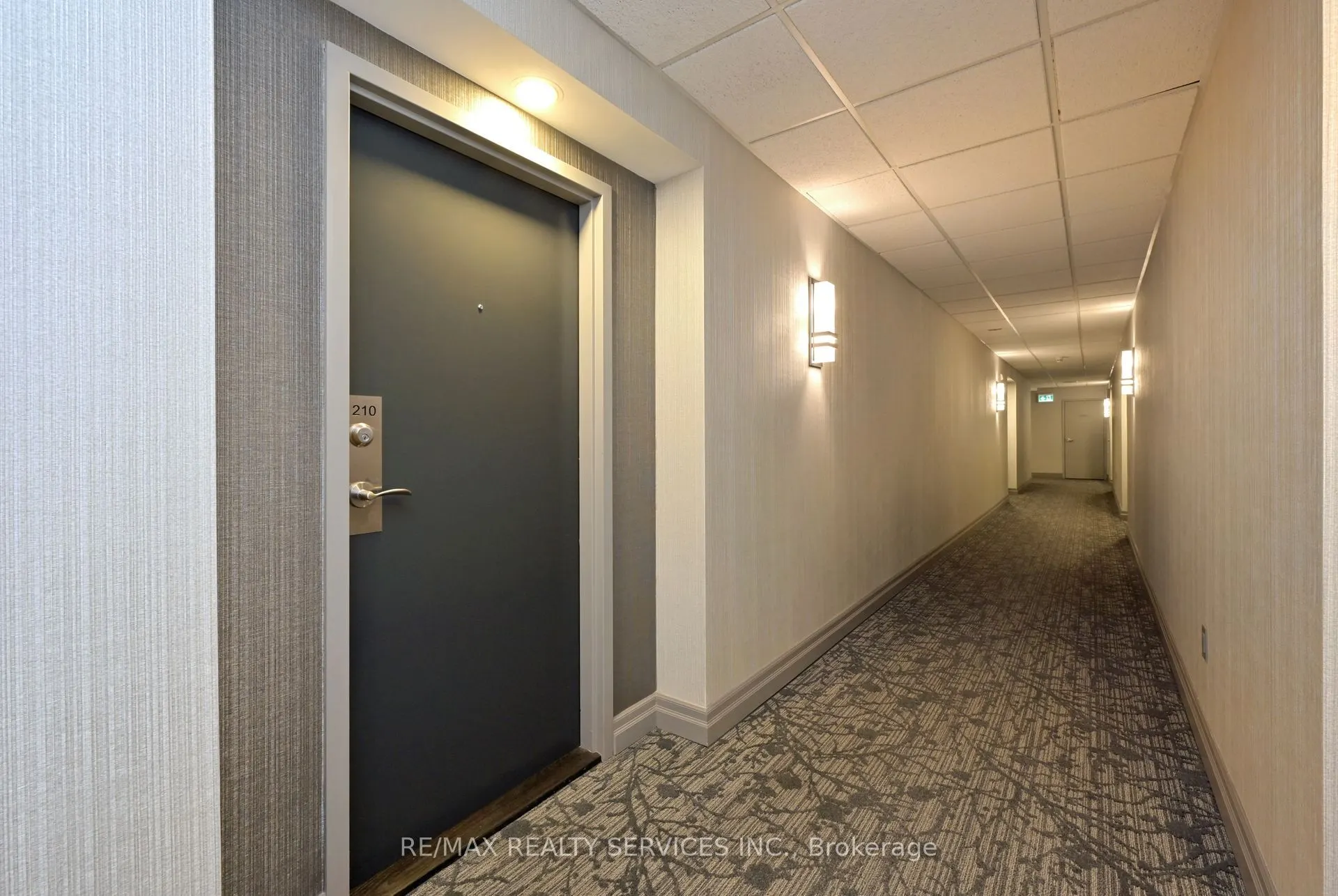 10 Laurelcrest Street, ##1210