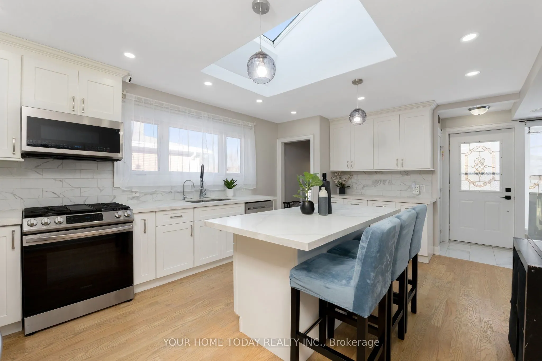 11 Weber Drive