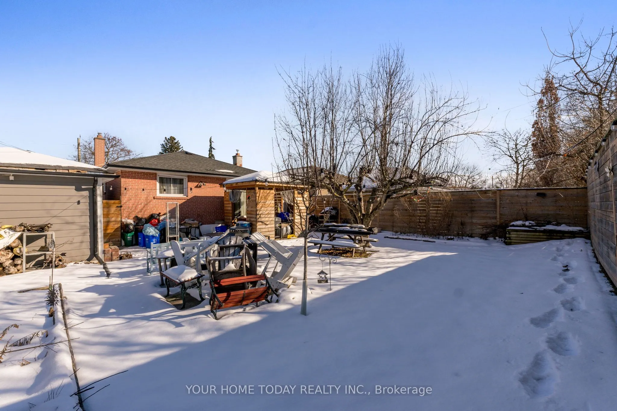 11 Weber Drive