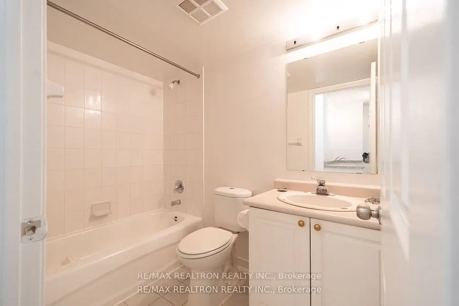 1401 Dupont Street, #116