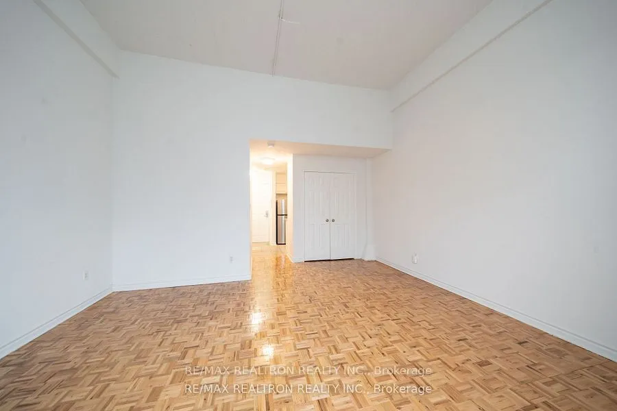 1401 Dupont Street, #116