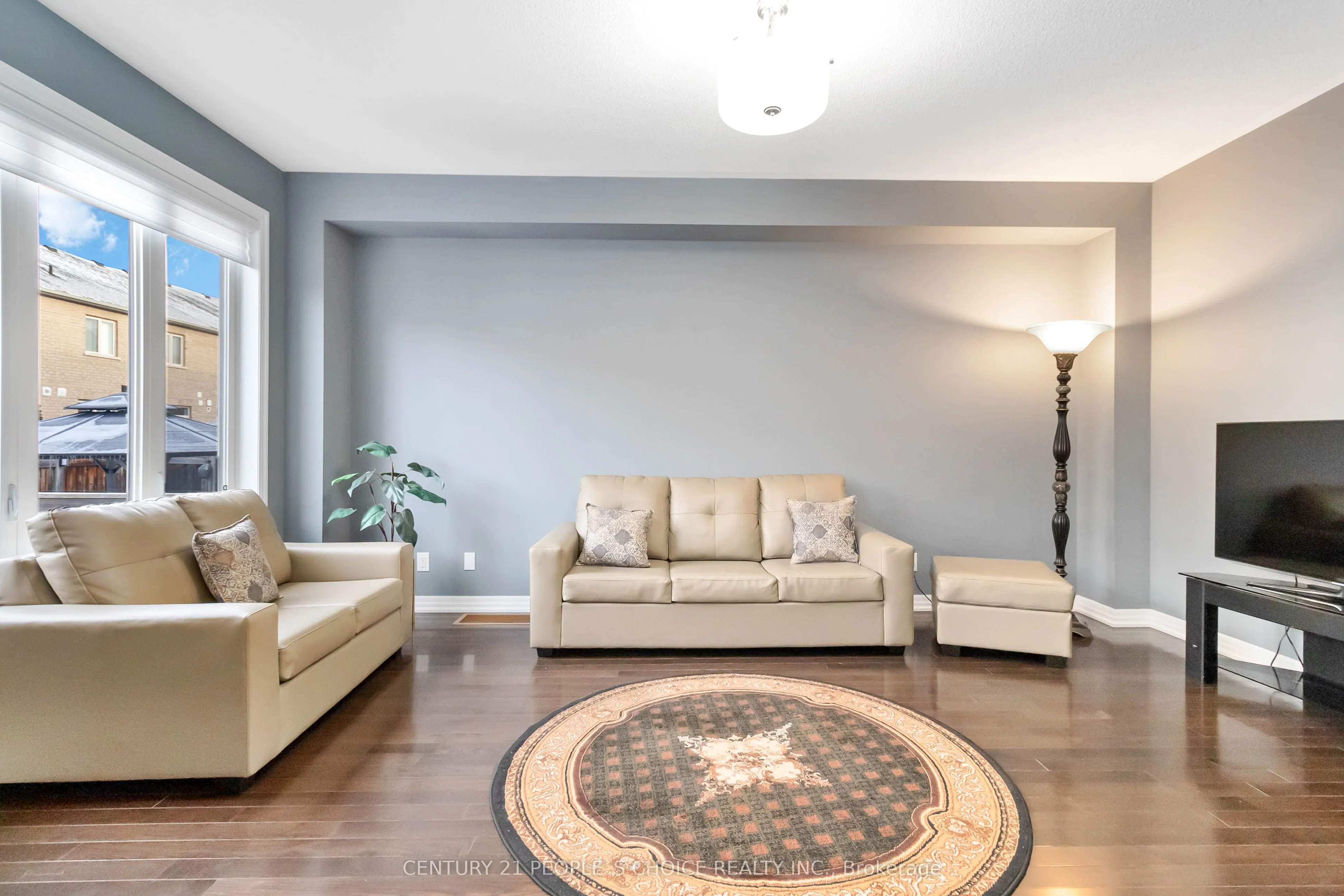 114 Aird Court