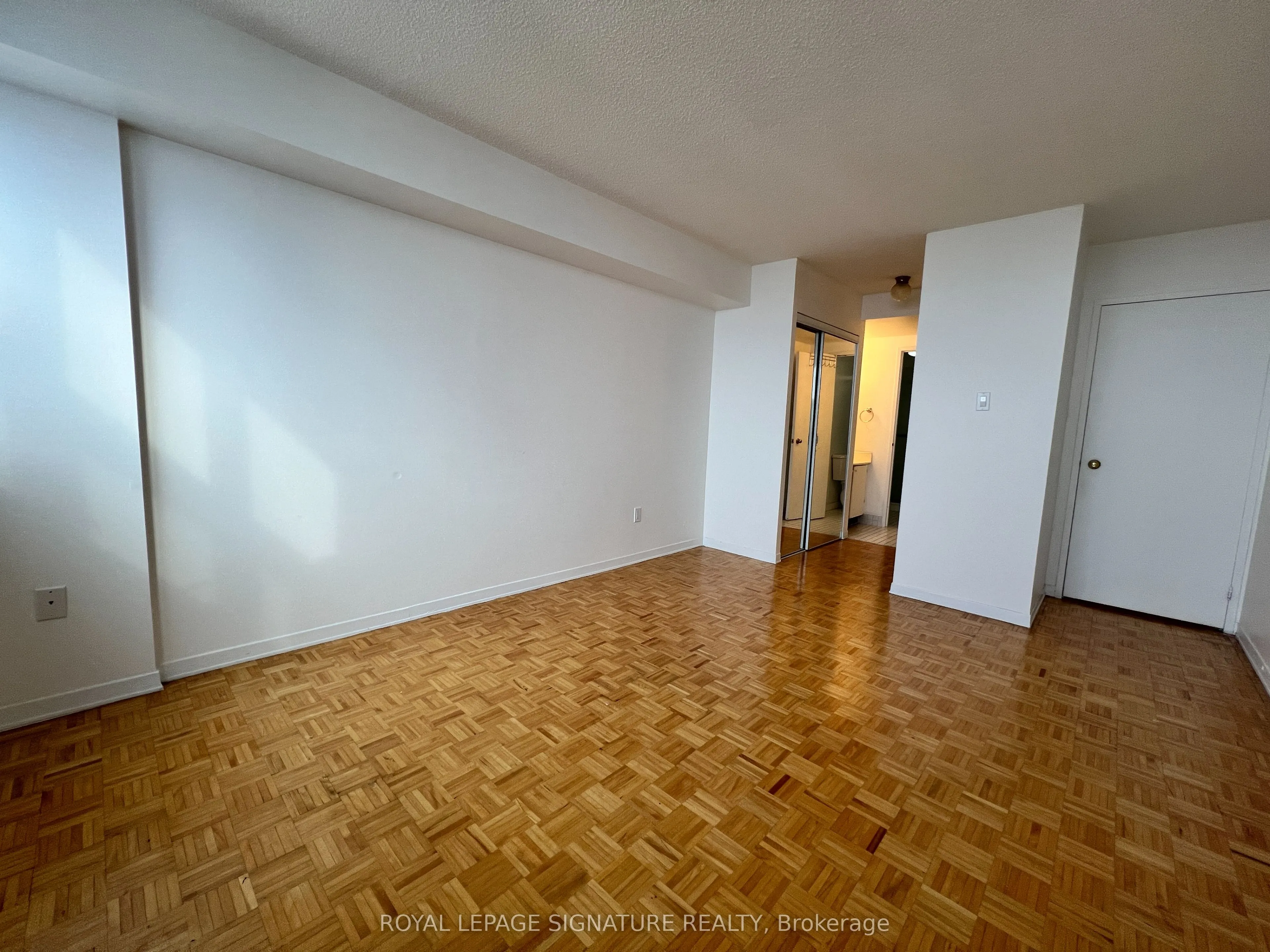 8 Lisa Street, #1107
