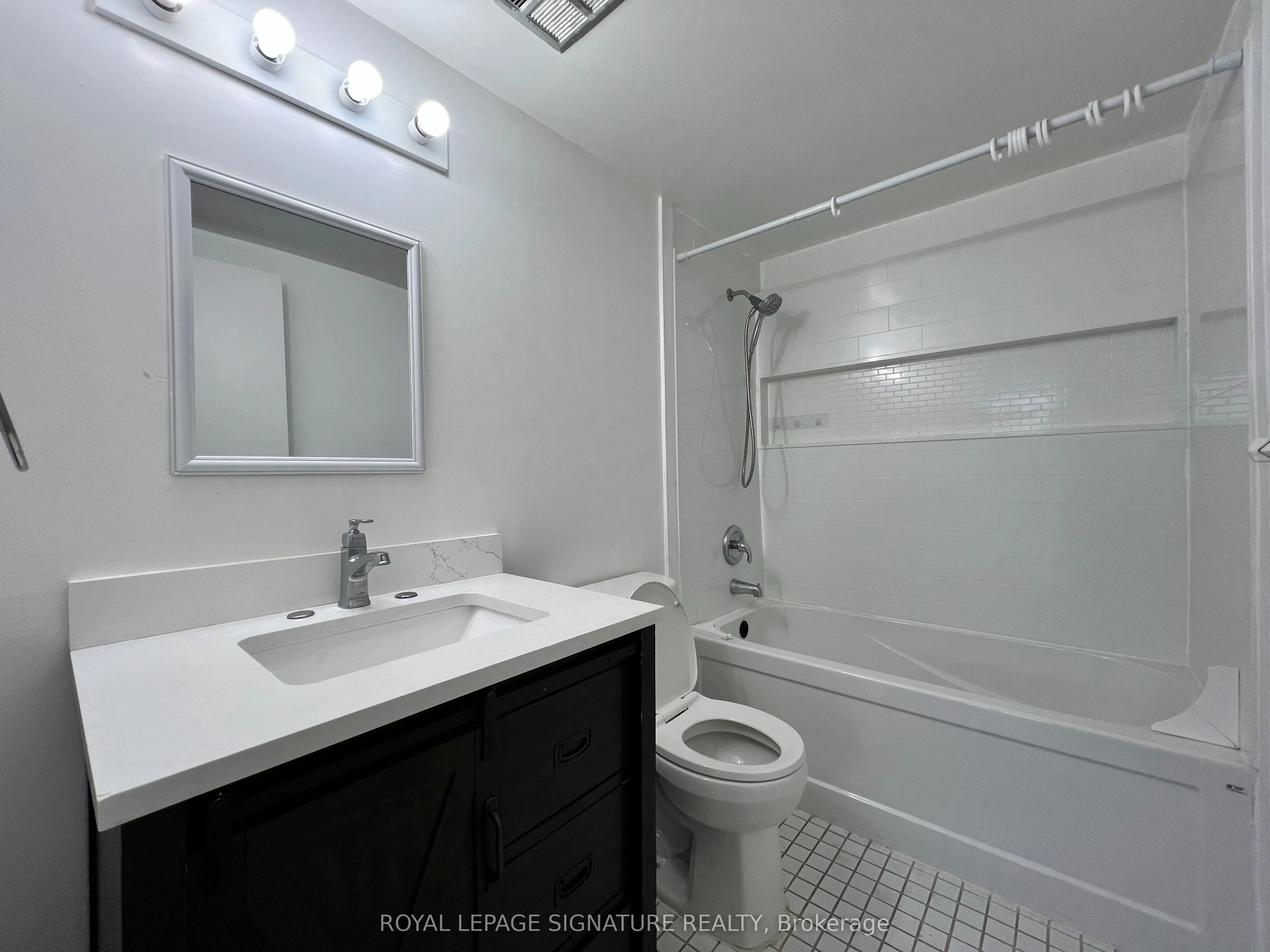 8 Lisa Street, #1107